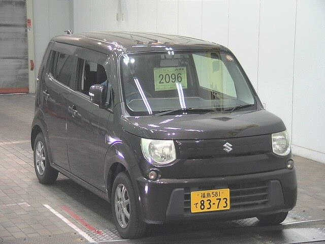 SUZUKI MRWAGON