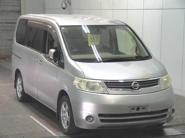 NISSAN SERENA