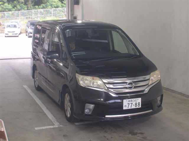 NISSAN SERENA