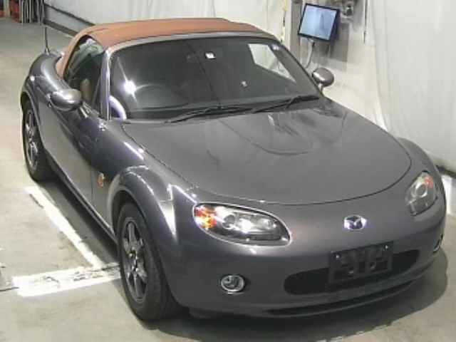 MAZDA ROADSTER