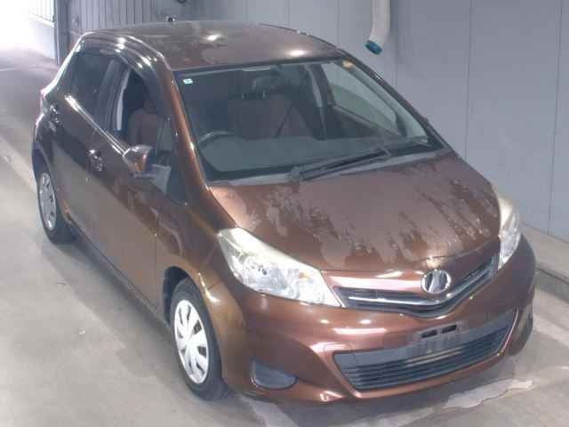 TOYOTA VITZ