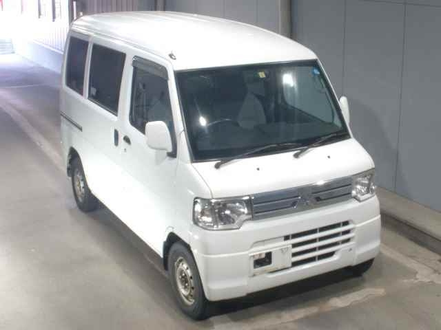 MITSUBISHI MINICAB VAN