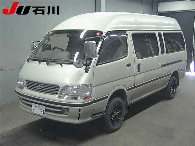TOYOTA HIACE VAN