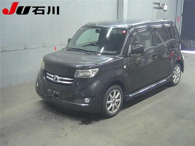 TOYOTA BB