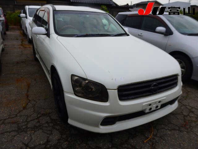 NISSAN STAGEA