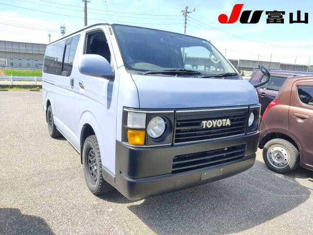 TOYOTA REGIUS ACE VAN