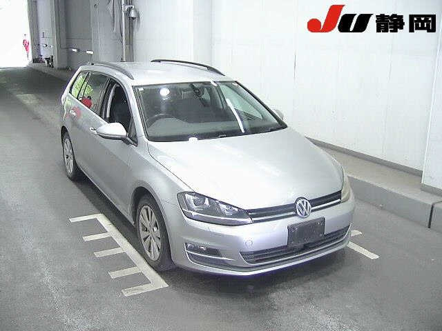 VOLKSWAGEN GOLF VARIANT