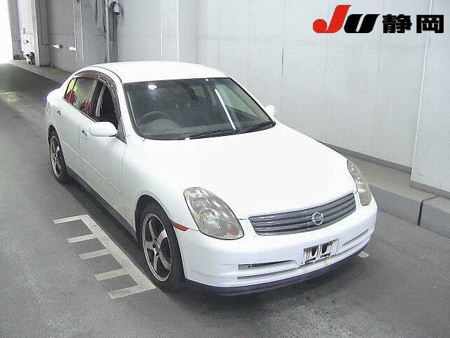 NISSAN SKYLINE