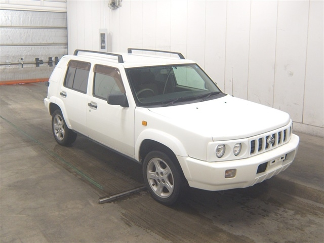 NISSAN RASHEEN