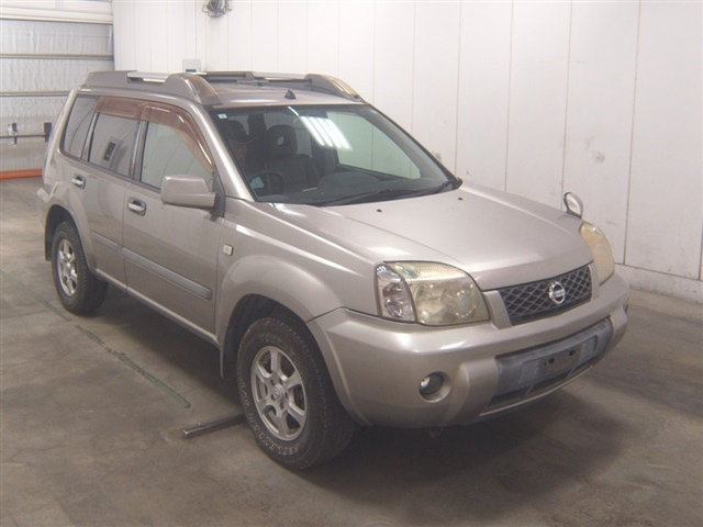 NISSAN X-TRAIL