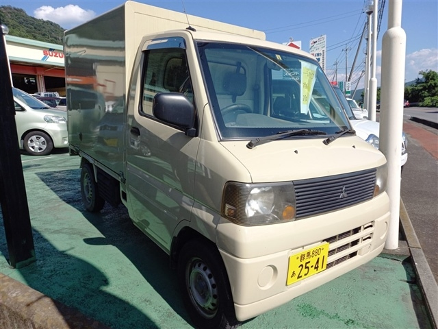 MITSUBISHI MINICAB TRUCK