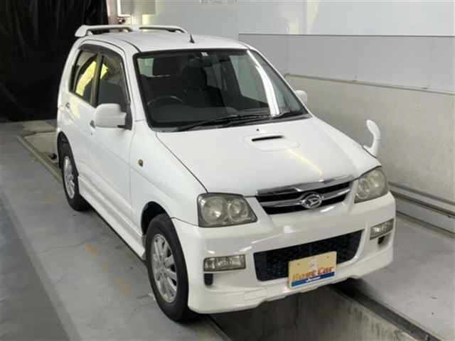 DAIHATSU TERIOS KID