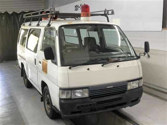 NISSAN CARAVAN VAN