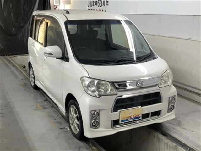 DAIHATSU TANTO EXE