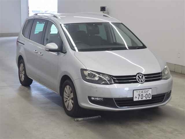 VOLKSWAGEN SHARAN