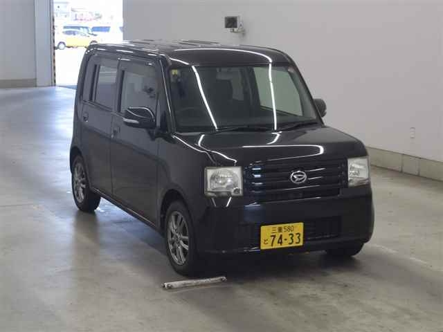 DAIHATSU MOVE CONTE
