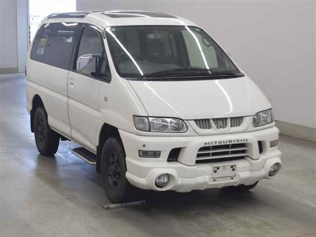 MITSUBISHI DELICA