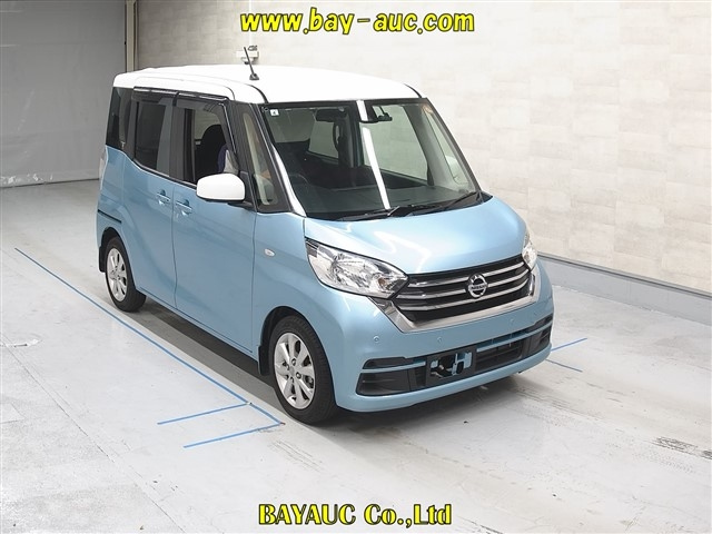 NISSAN DAYZ ROOX