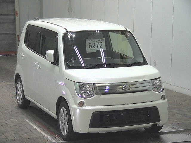 SUZUKI MRWAGON