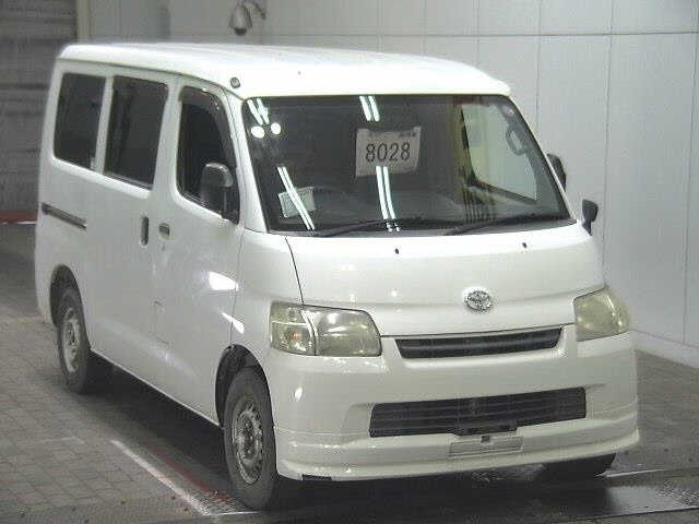 TOYOTA TOWN ACE VAN