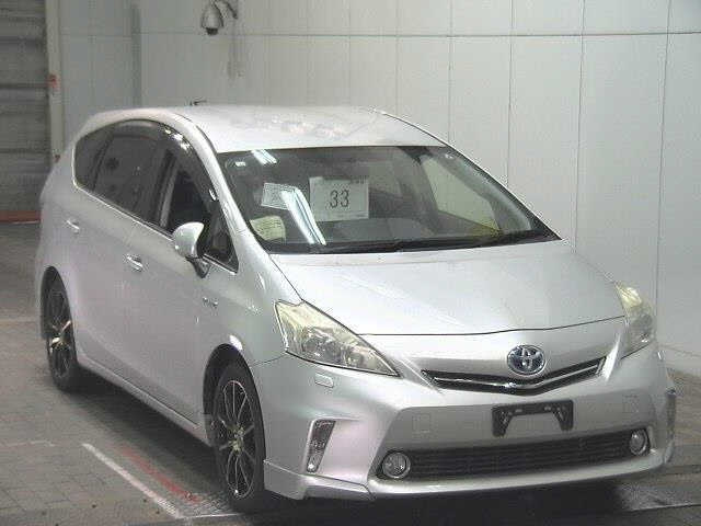 TOYOTA PRIUS ALPHA