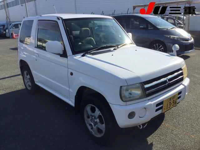 MITSUBISHI PAJERO MINI
