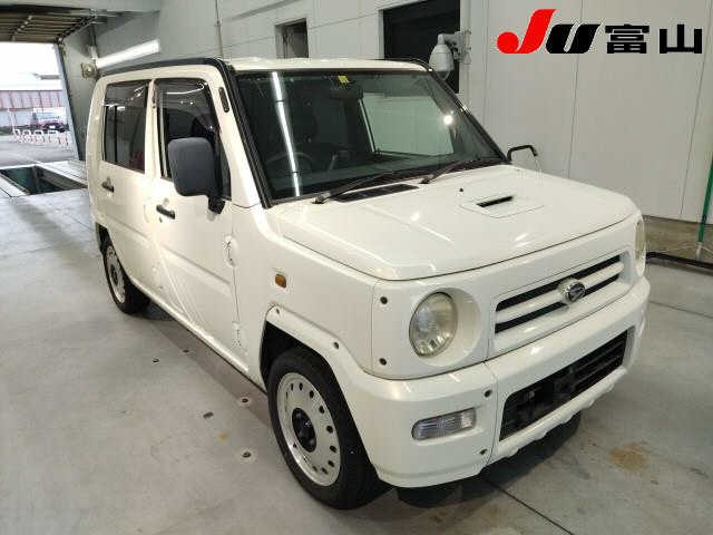DAIHATSU NAKED