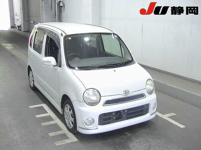 DAIHATSU MOVE LATTE