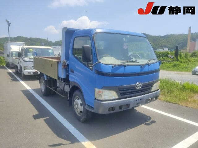 TOYOTA DYNA