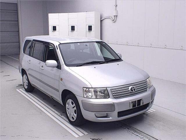 TOYOTA SUCCEED