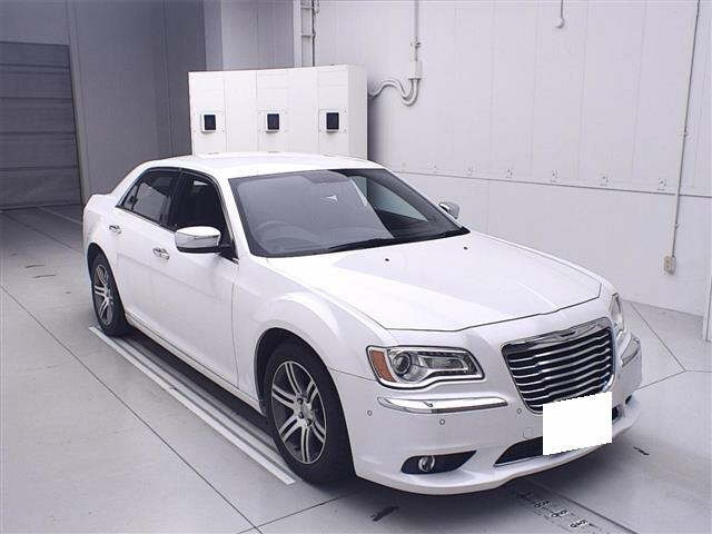 CHRYSLER 300