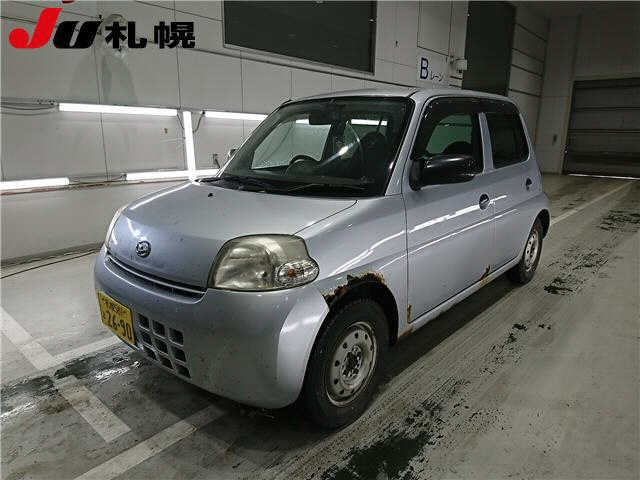 DAIHATSU ESSE