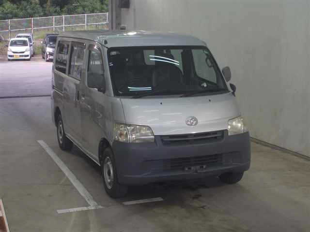 TOYOTA LITE ACE VAN