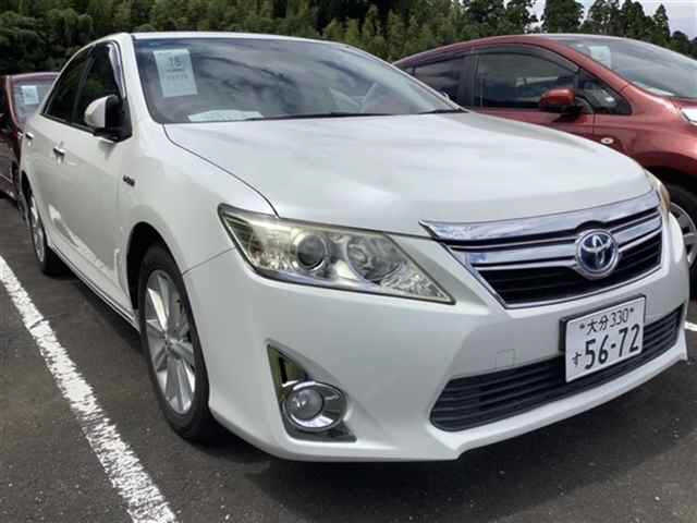TOYOTA CAMRY