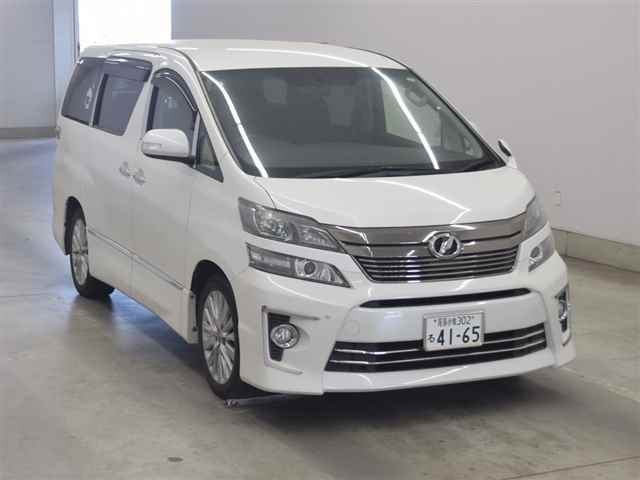 TOYOTA VELLFIRE