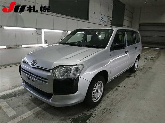 TOYOTA SUCCEED
