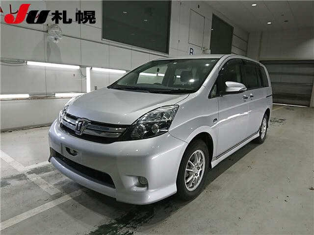 TOYOTA ISIS