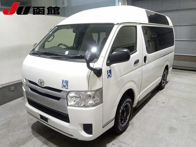 TOYOTA REGIUS ACE VAN