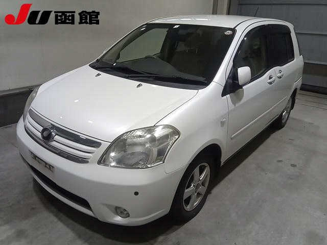 TOYOTA RAUM