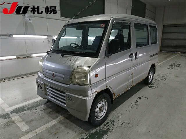 MITSUBISHI MINICAB VAN