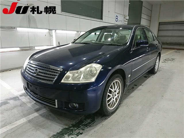 NISSAN FUGA