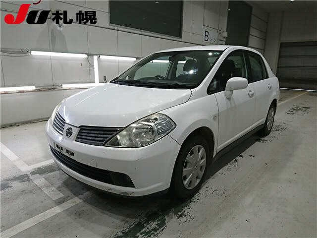 NISSAN TIIDA LATIO
