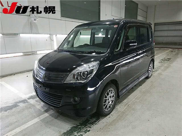 MITSUBISHI DELICA D2