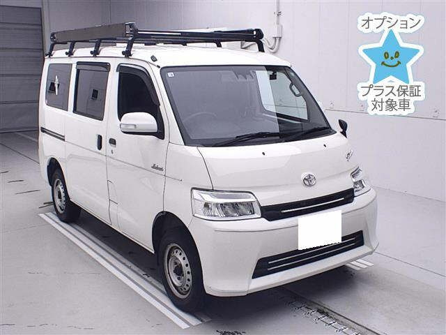 TOYOTA TOWN ACE VAN