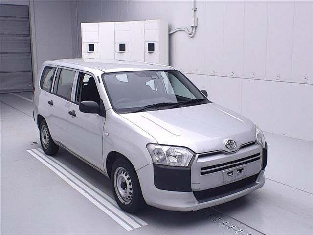TOYOTA SUCCEED