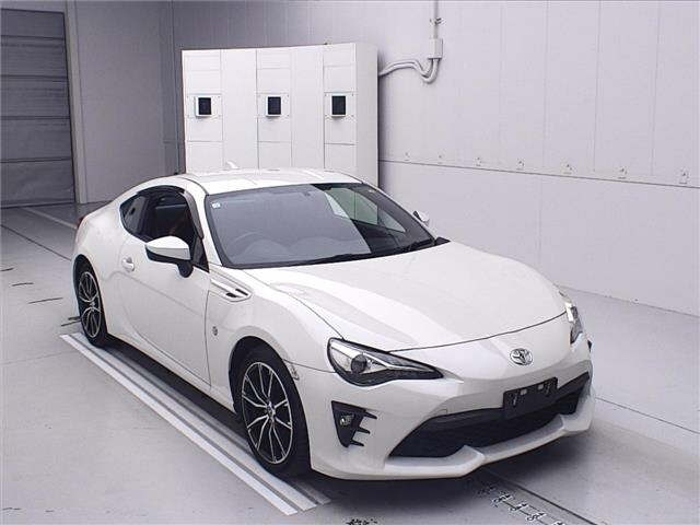 TOYOTA 86