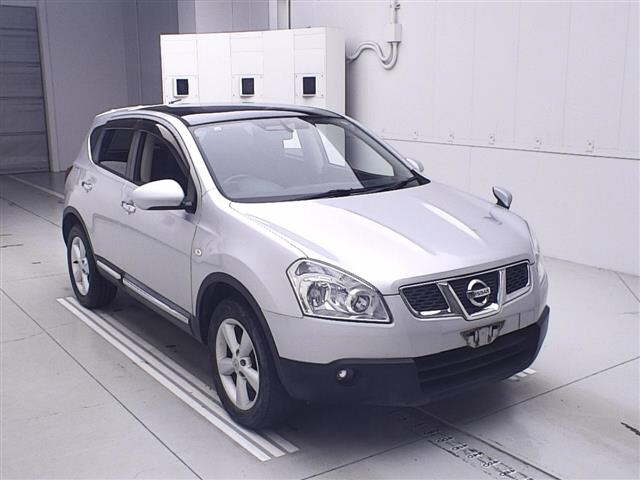 NISSAN DUALIS