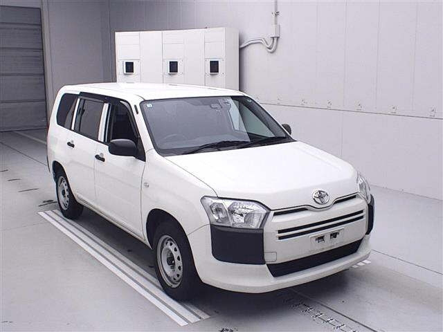 TOYOTA SUCCEED