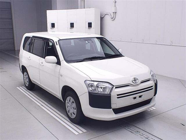 TOYOTA SUCCEED