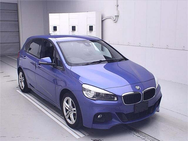 BMW 2 SERIES
